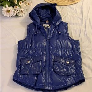 Michael Kors puffer vest 💙
